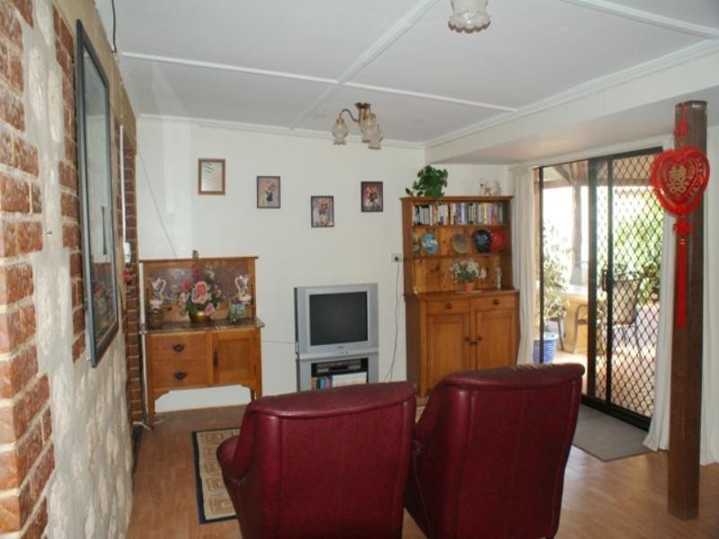 10 Charles Street, Murray Bridge SA 5253