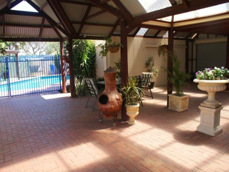 10 Charles Street, Murray Bridge SA 5253