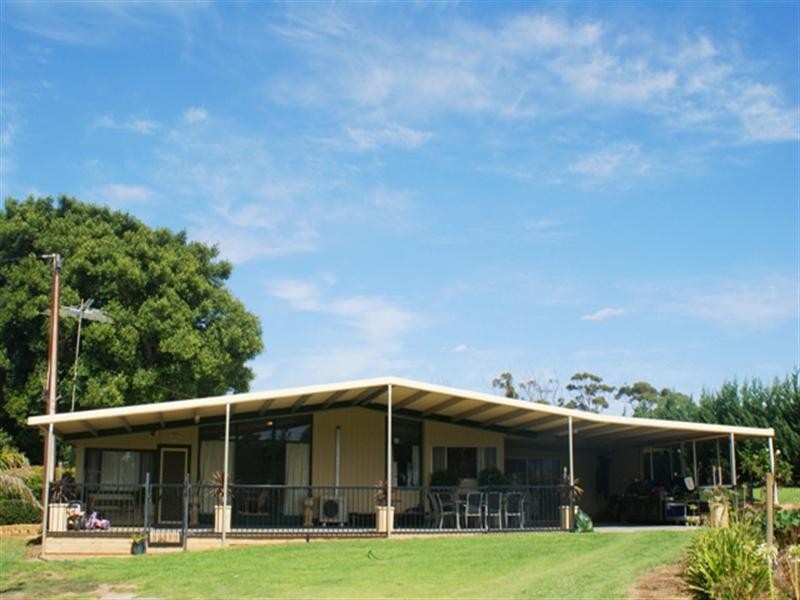 RMB 3150 Jervois Road, Woods Point SA 5253