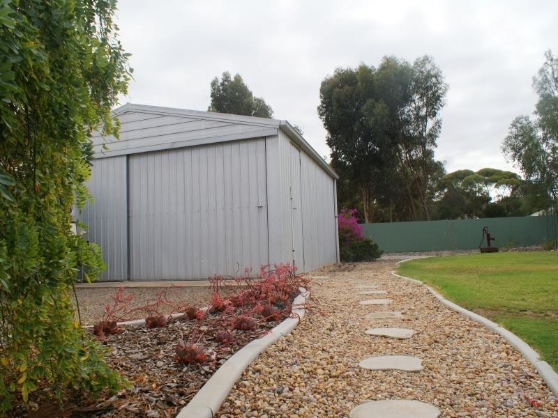 11 Fairway Court, Murray Bridge SA 5253