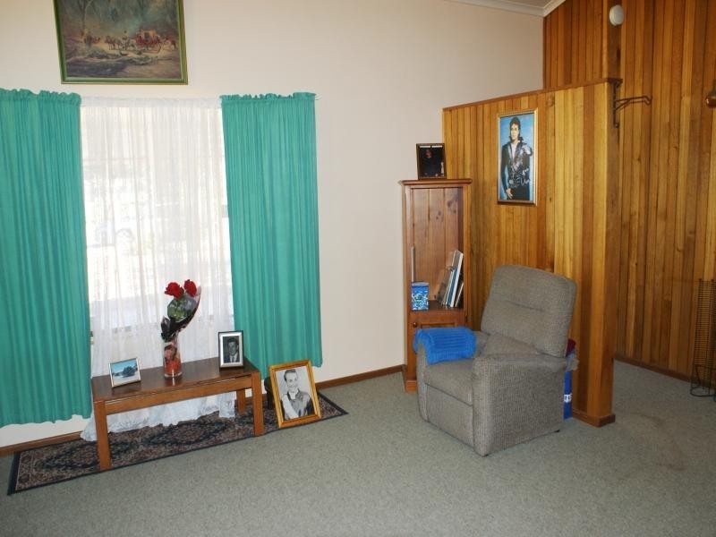 27 Thomas Street, Murray Bridge SA 5253