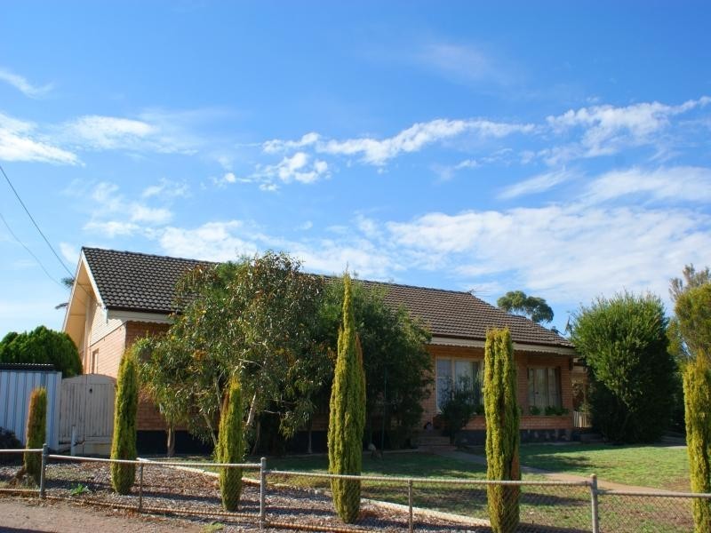 28 Caroline Street, Murray Bridge SA 5253