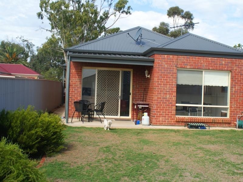 76B Roper Road, Murray Bridge SA 5253
