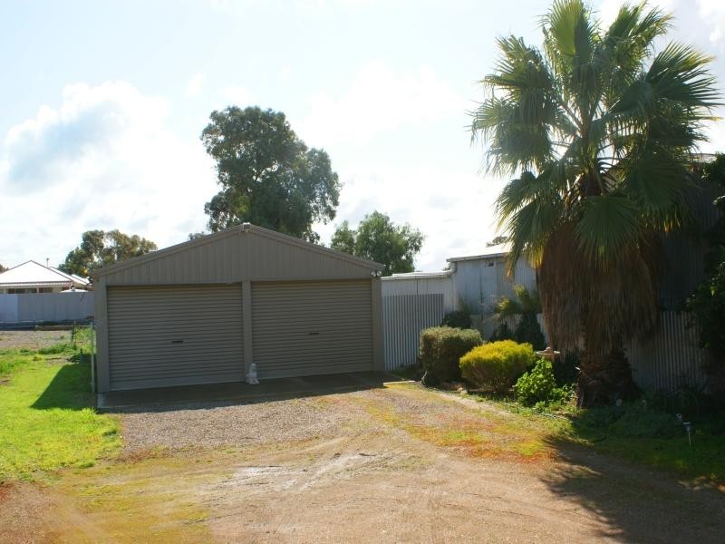 45 Eleanor Terrace, Murray Bridge SA 5253