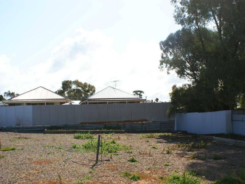 45 Eleanor Terrace, Murray Bridge SA 5253