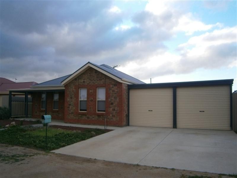 61 Christian Road, Murray Bridge SA 5253