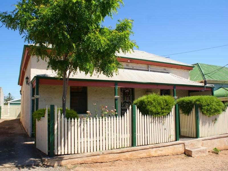 14 Second Street, Murray Bridge SA 5253