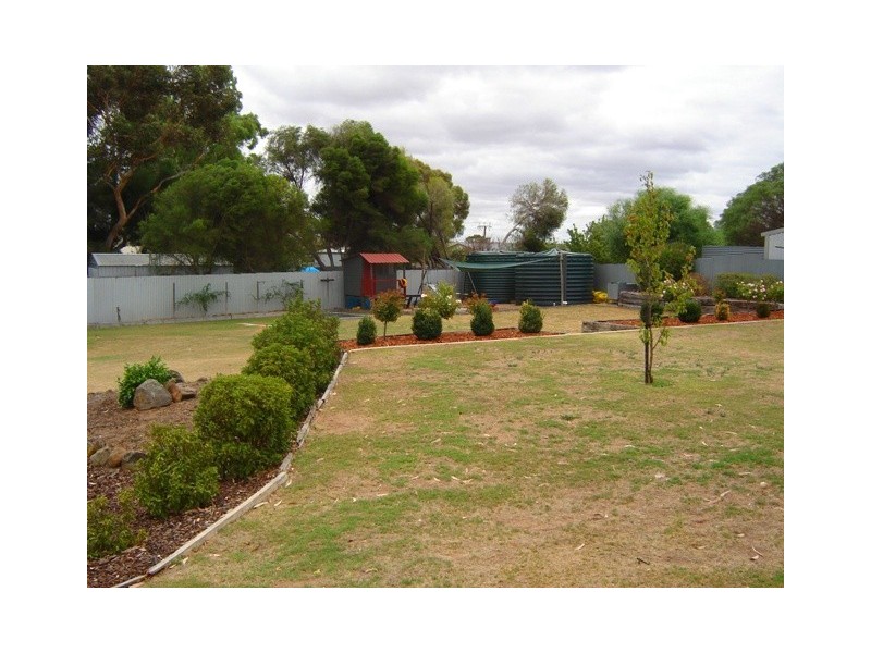 6 Diamantina Court, Murray Bridge SA 5253