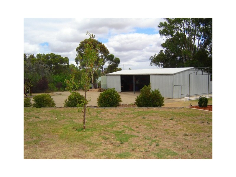 6 Diamantina Court, Murray Bridge SA 5253