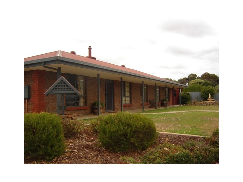 6 Diamantina Court, Murray Bridge SA 5253