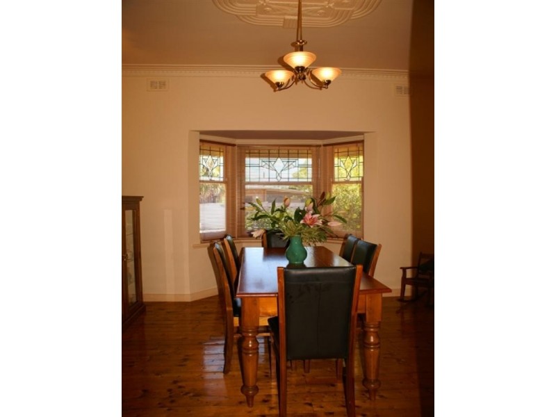 21 Sturt Street, Murray Bridge SA 5253