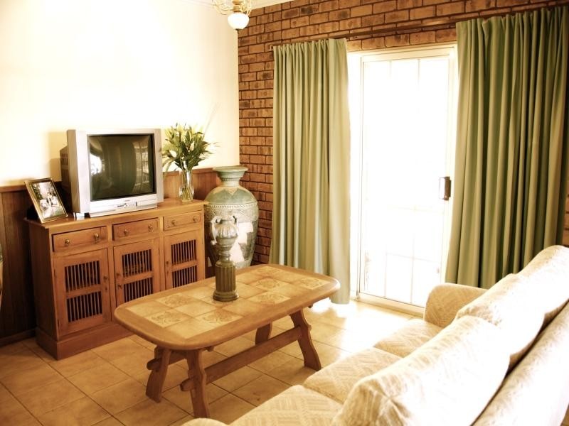 25 The Esplanade, Mannum SA 5238