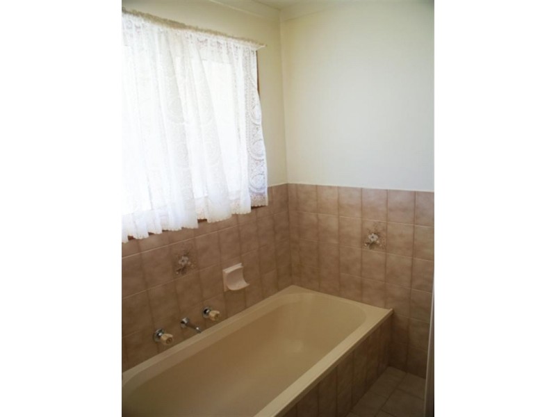 10 Torrens Road, Murray Bridge SA 5253