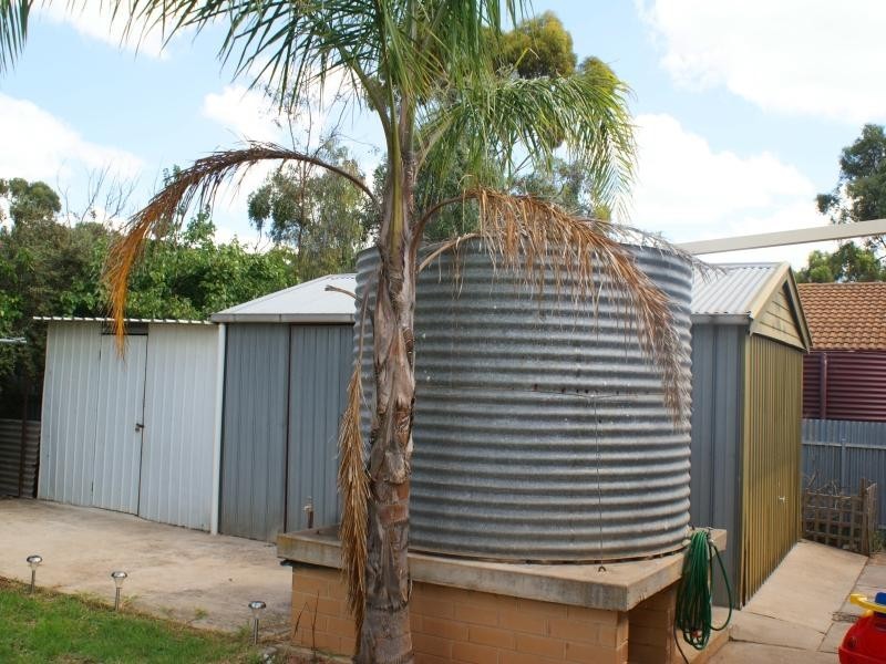 1 Finch Road, Murray Bridge SA 5253