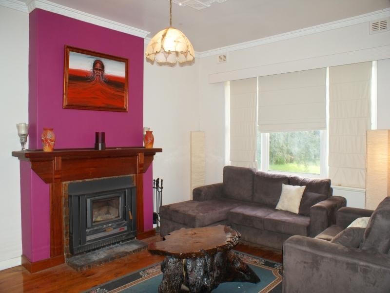 92 Adelaide Road, Murray Bridge SA 5253