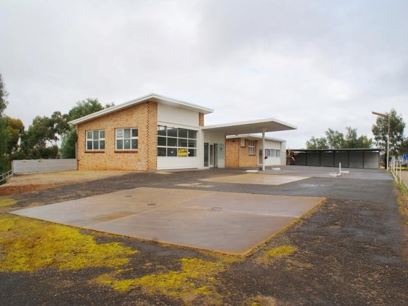 11 Princes Highway, Murray Bridge SA 5253