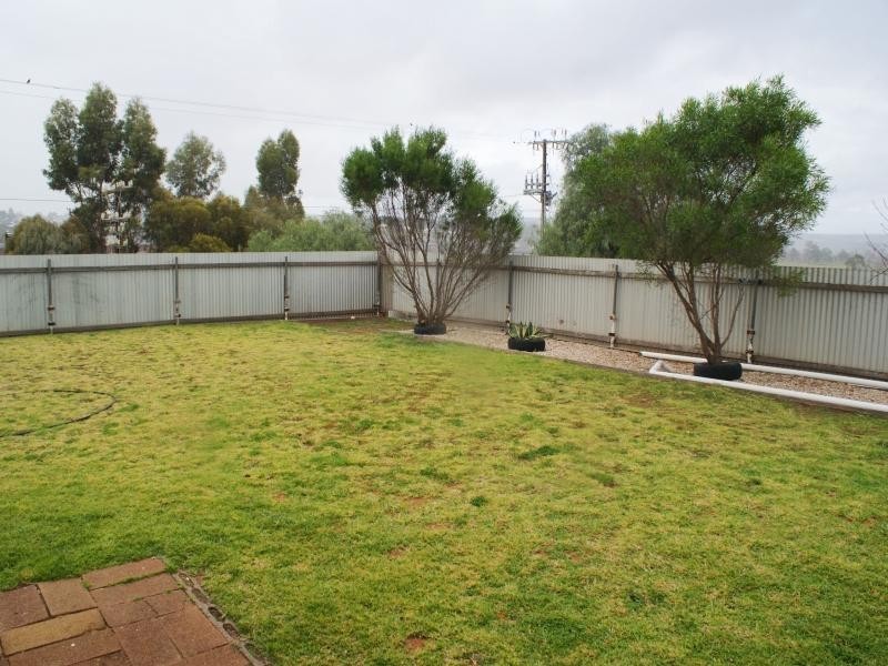 11 Princes Highway, Murray Bridge SA 5253