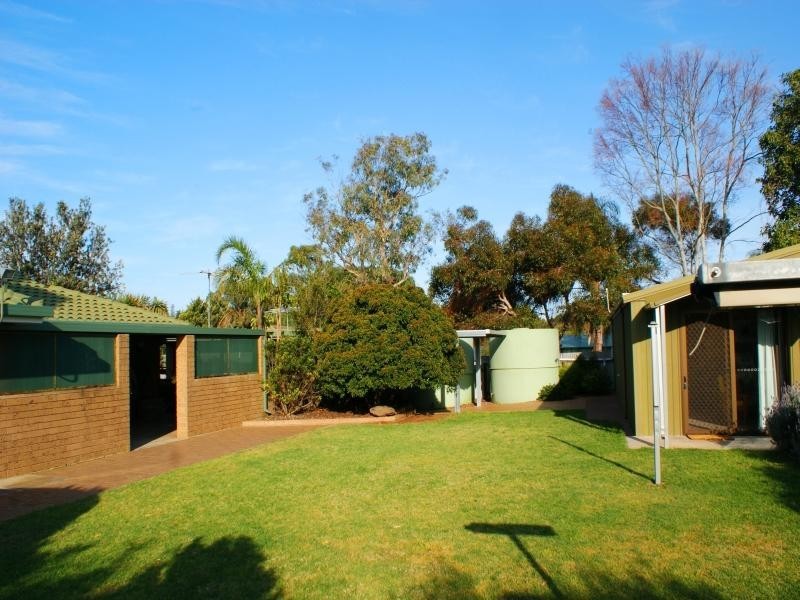 6 Illman Avenue, Murray Bridge SA 5253