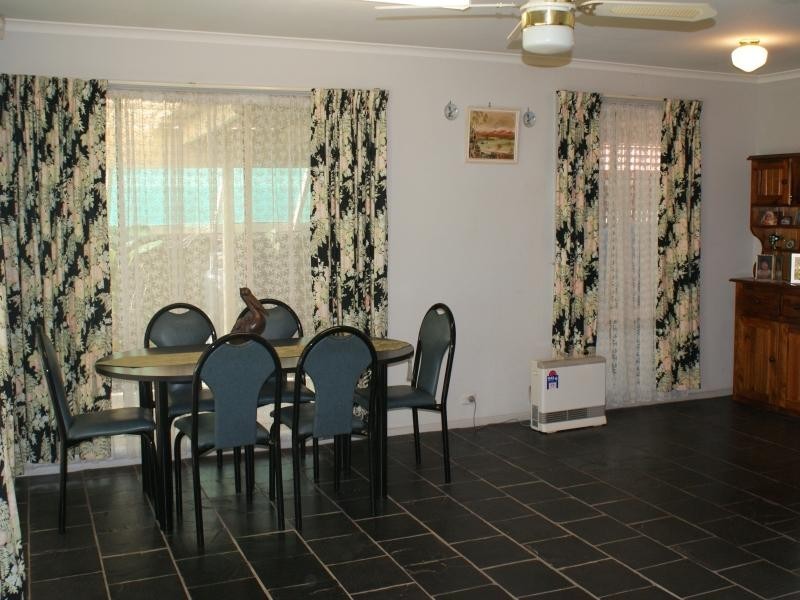 76 Tumbella Drive, Murray Bridge SA 5253