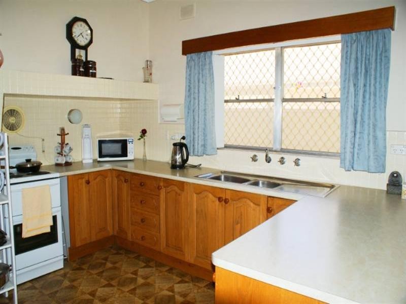 31 Doecke Road, Murray Bridge SA 5253