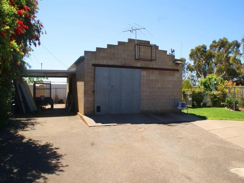 31 Doecke Road, Murray Bridge SA 5253