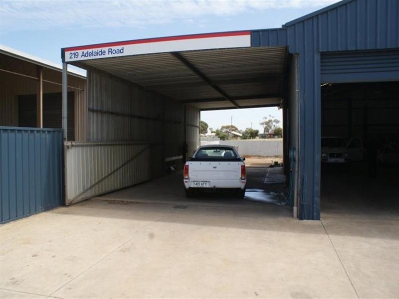 219 Adelaide Road, Murray Bridge SA 5253