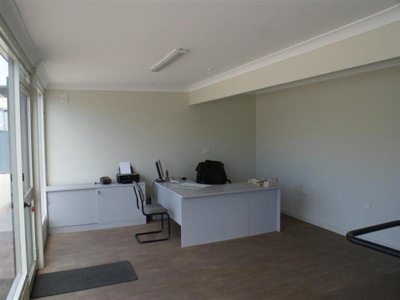 219 Adelaide Road, Murray Bridge SA 5253