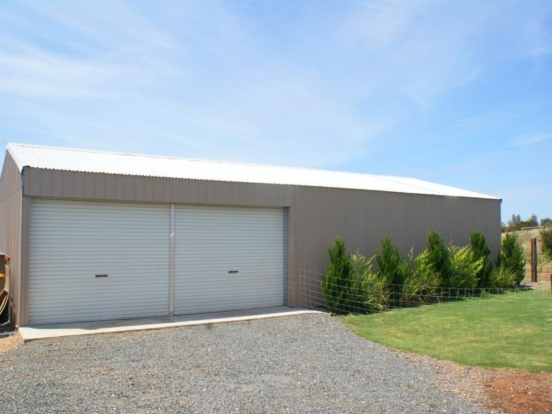 32 Loddon Road, Murray Bridge SA 5253