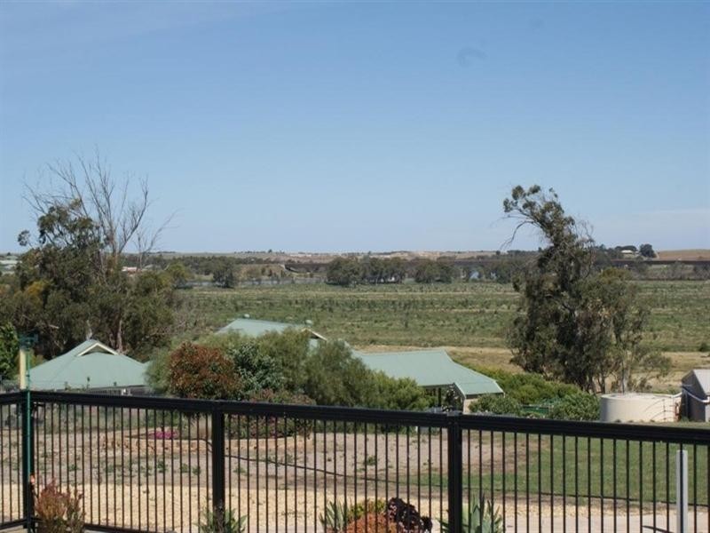 12 Edith Mary Drive, Murray Bridge SA 5253