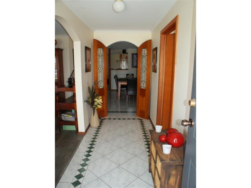 15 Old Swanport Road, Murray Bridge SA 5253