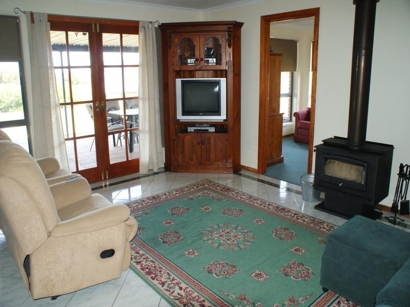 15 Old Swanport Road, Murray Bridge SA 5253