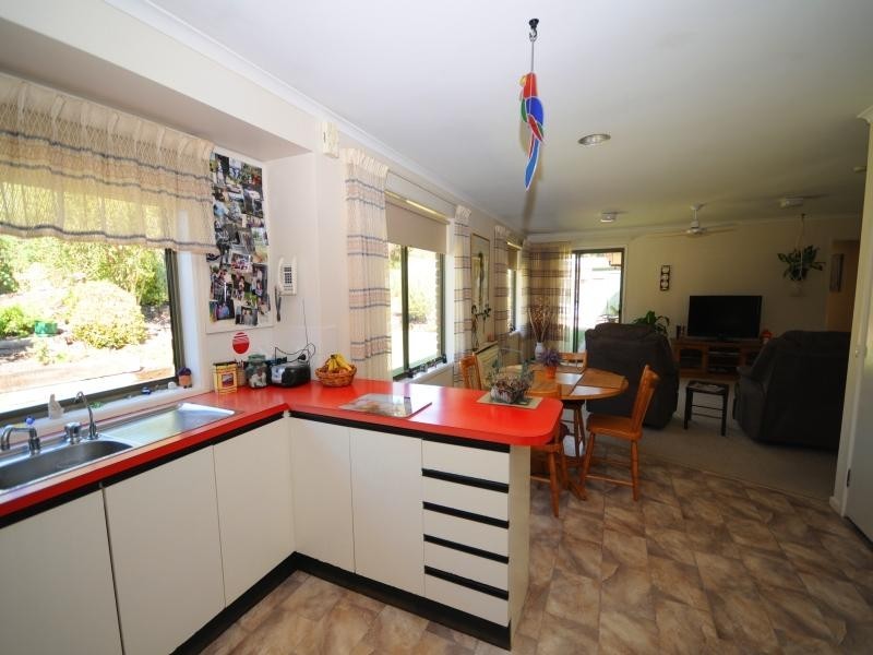 12 Murray Drive, Murray Bridge SA 5253