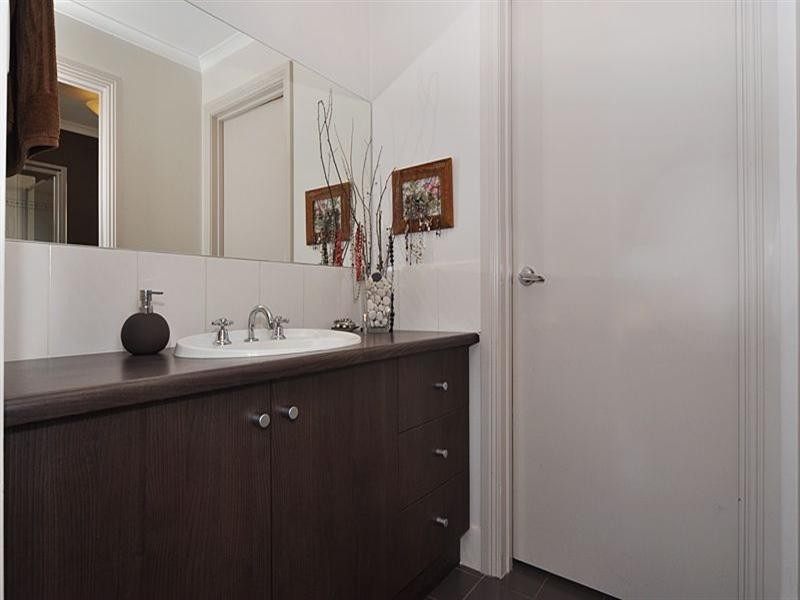 16 Meyer Road, Murray Bridge SA 5253