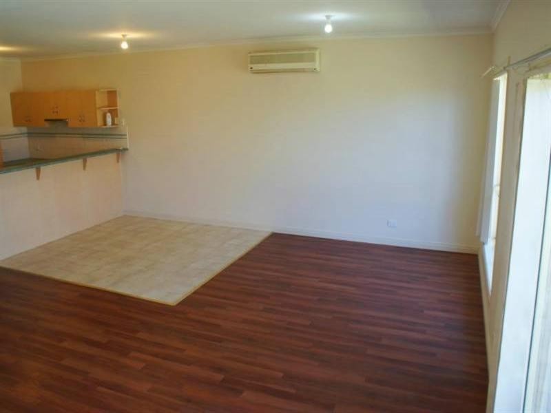 2/42 Long Island Road, Murray Bridge SA 5253