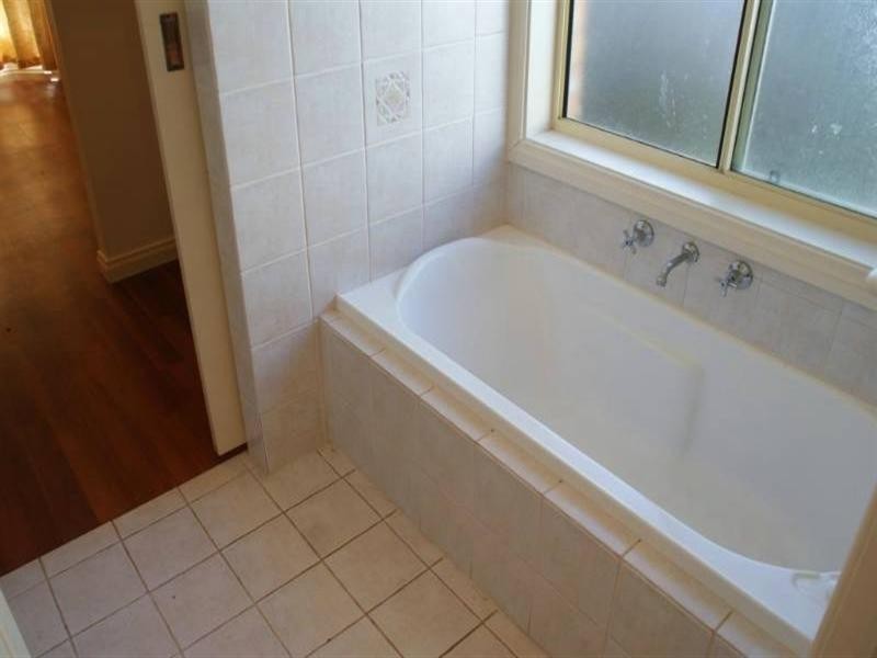 2/42 Long Island Road, Murray Bridge SA 5253