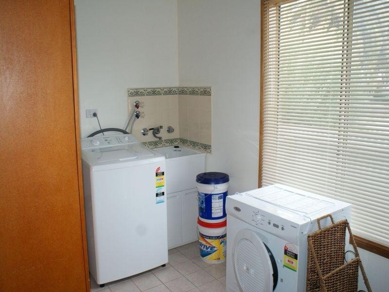 4 Raye Street, Wellington SA 5259