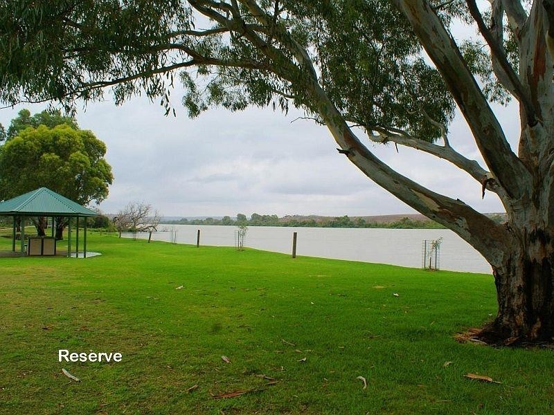195 Avoca Dell Drive, Murray Bridge SA 5253