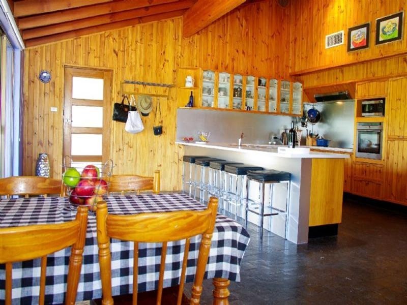 195 Avoca Dell Drive, Murray Bridge SA 5253