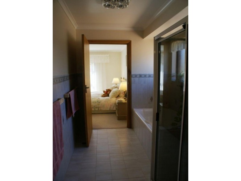 9 Hann Road, Murray Bridge SA 5253