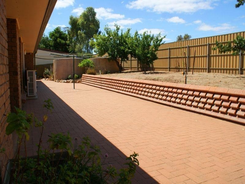 9 Hann Road, Murray Bridge SA 5253