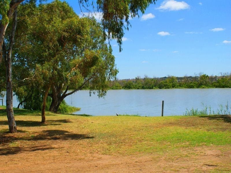 9 Hann Road, Murray Bridge SA 5253
