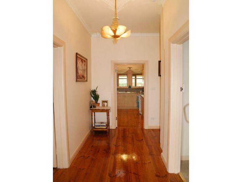 21 Sturt Street, Murray Bridge SA 5253