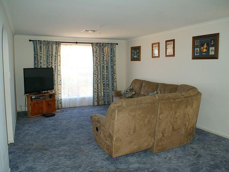 13 Jendarra Court, Murray Bridge SA 5253