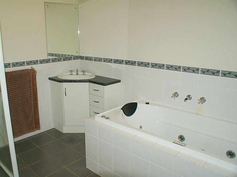 13 Jendarra Court, Murray Bridge SA 5253