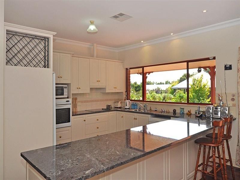 49 Torrens Road, Murray Bridge SA 5253