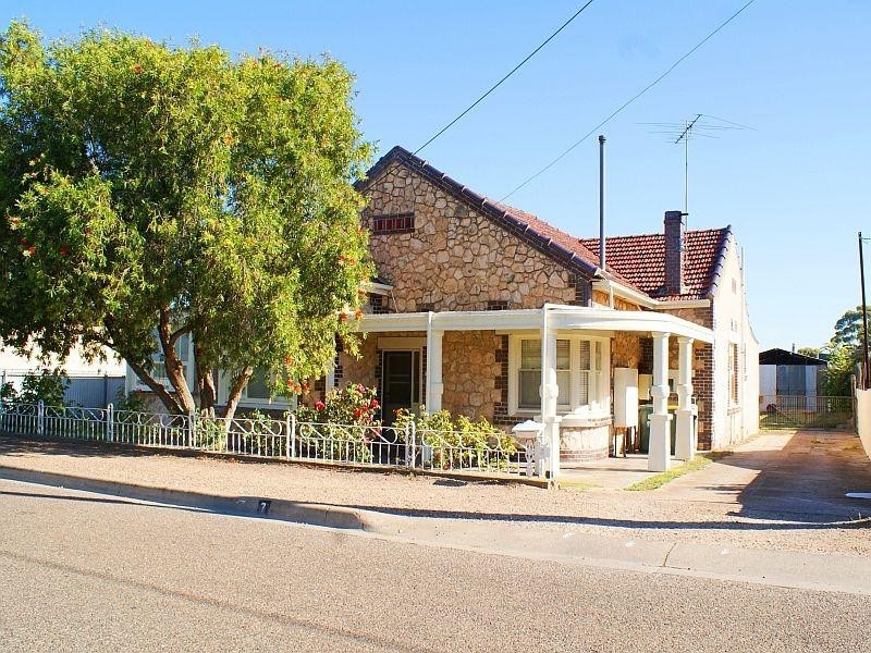 7 Slade Street, Murray Bridge SA 5253