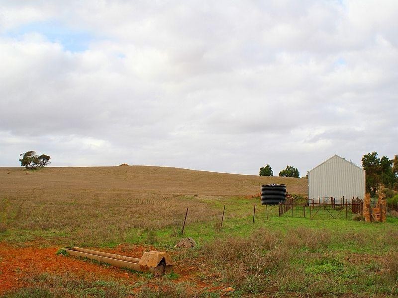 333,334,364 Anders and Law Road, Rockleigh SA 5254