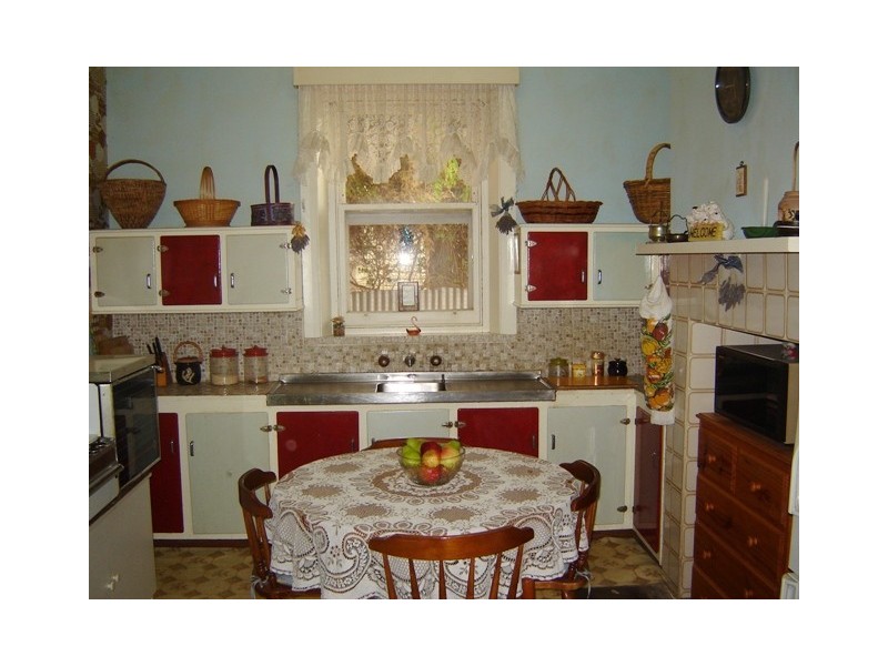 30 Standen Street, Murray Bridge SA 5253