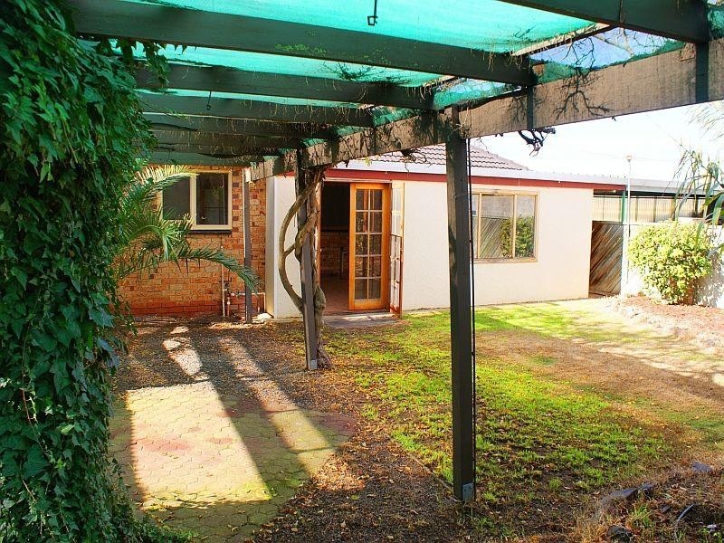 15 Leslie Street, Murray Bridge SA 5253