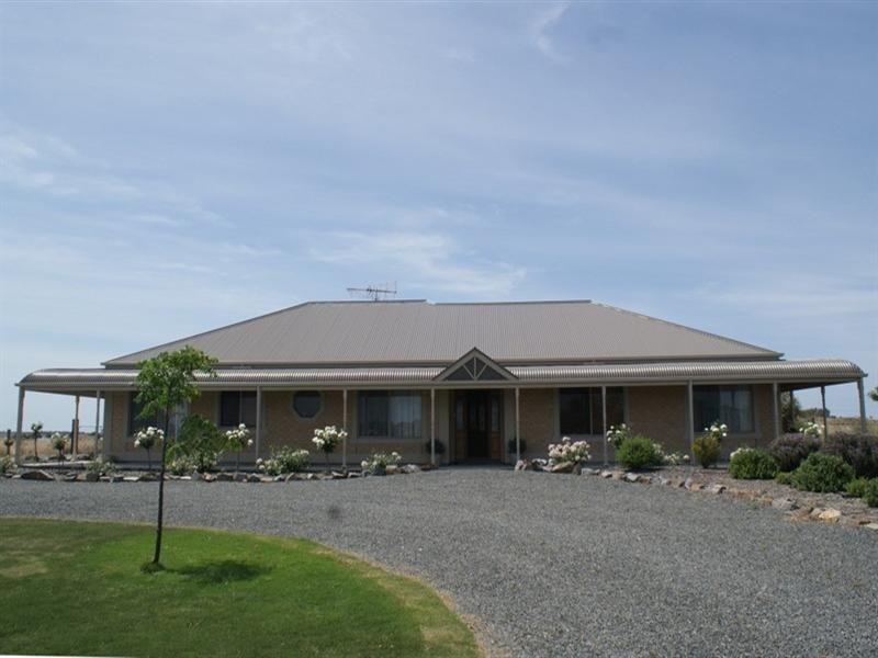 32 Loddon Road, Murray Bridge SA 5253